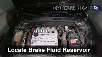 2007 Alfa Romeo 147 T.Spark 1.4L 4 Cyl. Brake Fluid Check Fluid Level